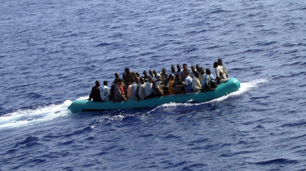 Откриха 82 трупа на мигранти от потънал край Либия кораб