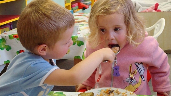 20 деца с хранително натравяне в Добринище