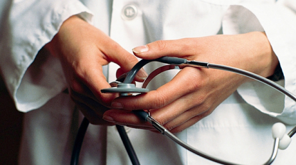 Експерт: Ще се задълбочава недостига на общопрактикуващи лекари