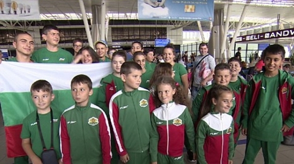 Деца, надвили рака, заминаха за Световните игри за победители