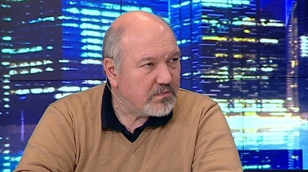 Проф. Маринов: Управляващата коалиция тръгна зле и няма да издържи дълго