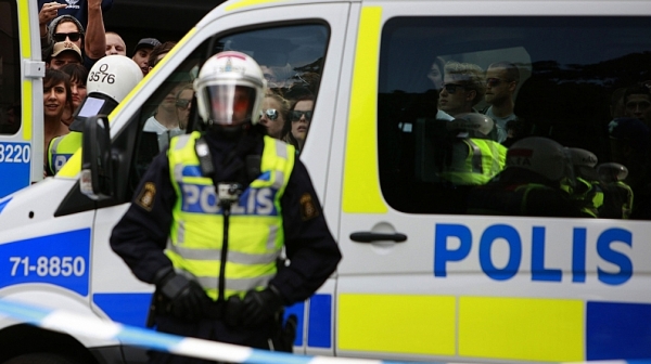 Взривиха полицейско управление в Швеция
