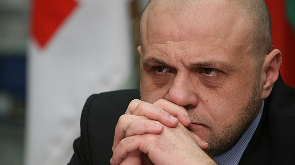 Томислав Дончев: Водещите политици да декларират имат ли отношение към ЧЕЗ