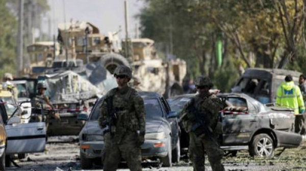 Кола бомба уби над 10 души в Кабул