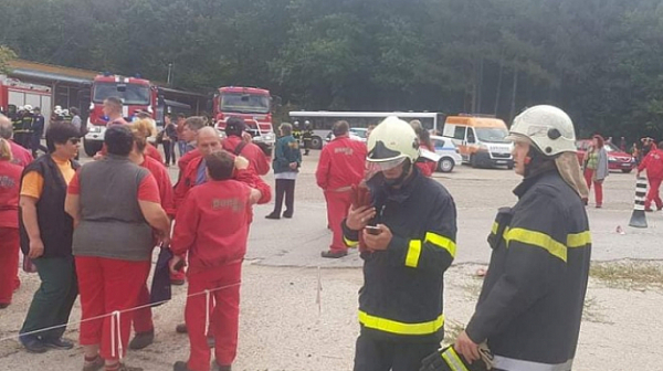 След пожара в ”Дунарит”: Мерки за безопасност в населените места до завода