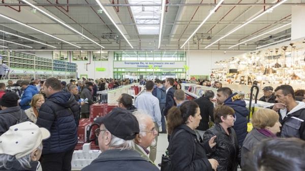 Хипермаркет „Практикер“ отвори врати в град Шумен