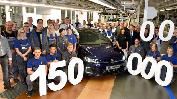 ”Фолксваген” произведе 150-милионния си автомобил