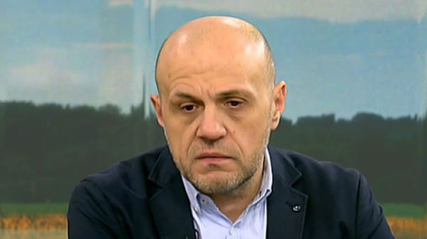 Томислав Дончев няма да оглавява предизборния щаб на ГЕРБ