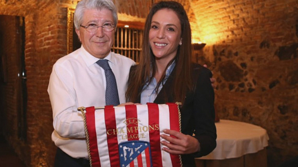 Ивета Стоянова е първата българка делегат на мач на Атлетико Мадрид - Монако