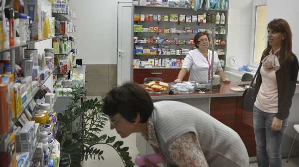 Аптеките няма да получават пари за скъпоструващите лекарства
