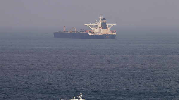 Иран задържа още един чуждестранен кораб в Персийския залив