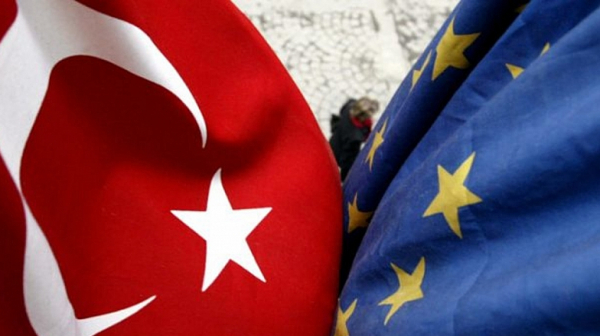 ЕС дава 275 млн. евро на Турция за жп линия от Истанбул до България