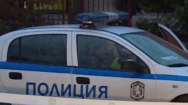 Разследват смъртта на майка и син в Пловдив