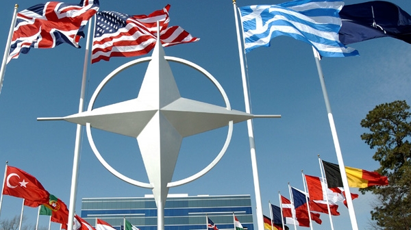 НАТО се включва в битката срещу „Ислямска държава“