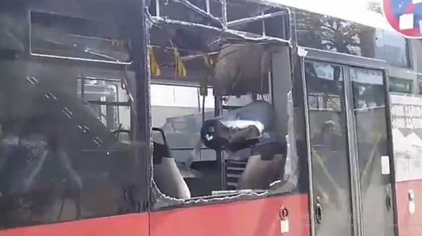 Взрив в автобус в Белград, има ранени