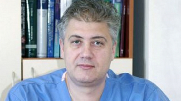 Проф. д-р Асен Балтов с високо отличие от Черноморските награди
