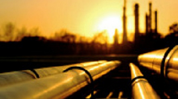 Полша спря транзита на руски петрол, бил некачествен