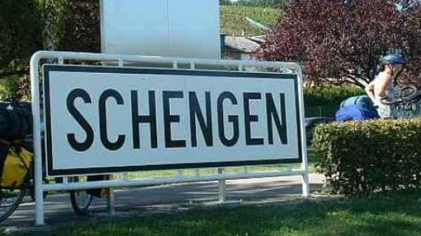 Премиерът на Бавария твърди, че вече ни подкрепя за Шенген