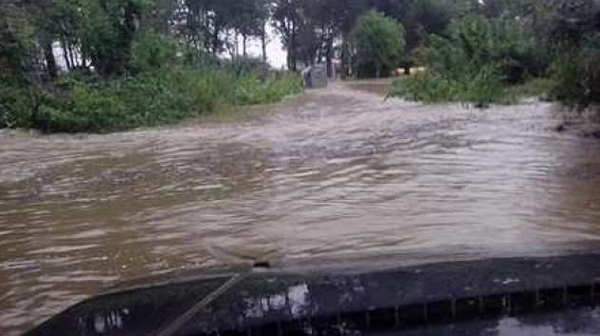 Тежки наводнения убиха двама в Румъния