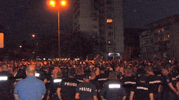 Асеновград отново на протест заради незаконно пребиваващите роми
