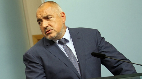 Борисов обеща на ощетените тютюнопроизводители 2 млн. лева