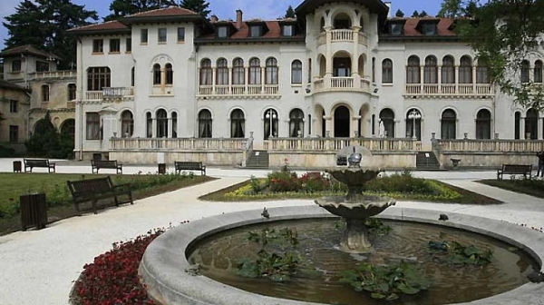 Олимпи Кътев: Ако държавата вземе двореца „Врана”, скоро там ще е резиденция на някой олигарх