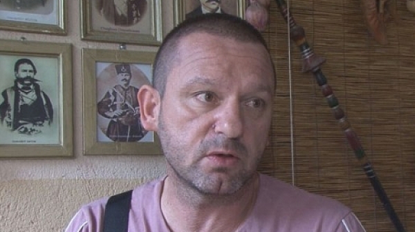 Над 10 години мъж от Камено чака за българско гражданство