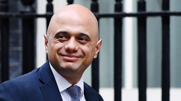 Британският вътрешен министър се кандидатира за премиер
