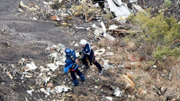 Самолет се разби в Колумбия, 12 души загинаха
