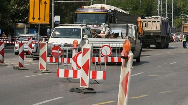 На 27 август приключва ремонтът на кръстовището на Орлов мост