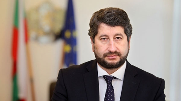 Христо Иванов: Може да манипулират изборите за ВСС