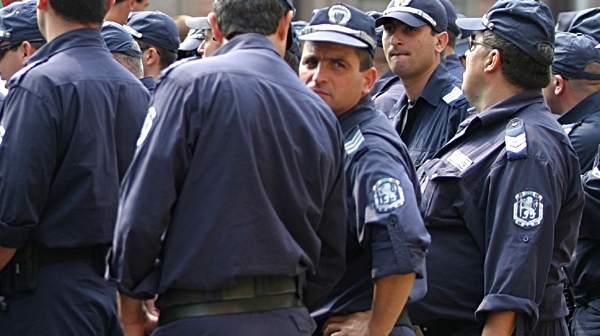Полицаи на протест във Видин