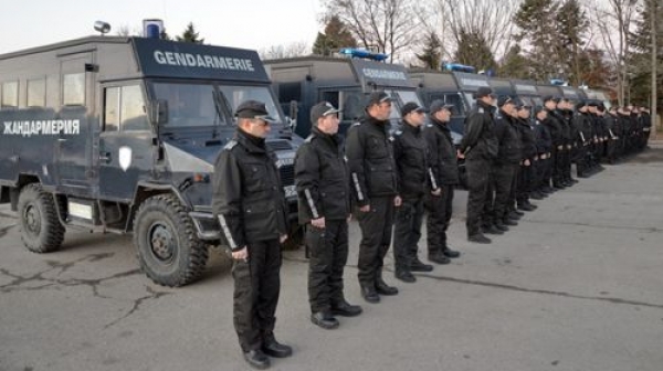 Полиция обсади Асеновград