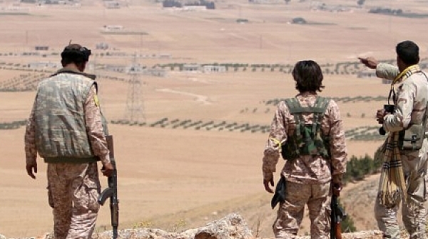 Пентагонът продължава да въоръжава кюрдите в Сирия