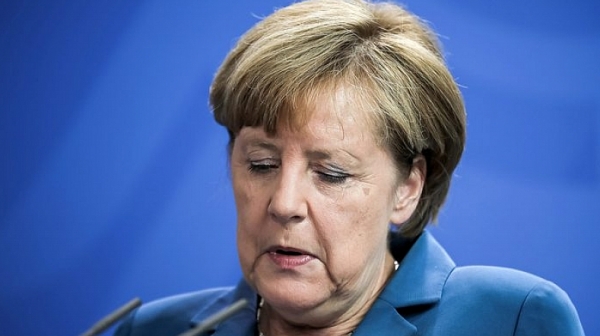 Ангела Меркел: Приключвам с политиката
