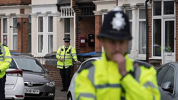 Голяма полицейска операция в Лондон по издирването на терористите