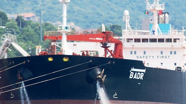 Либия ще задържа български кораби заради ”пиратска” атака на танкер в Бургас