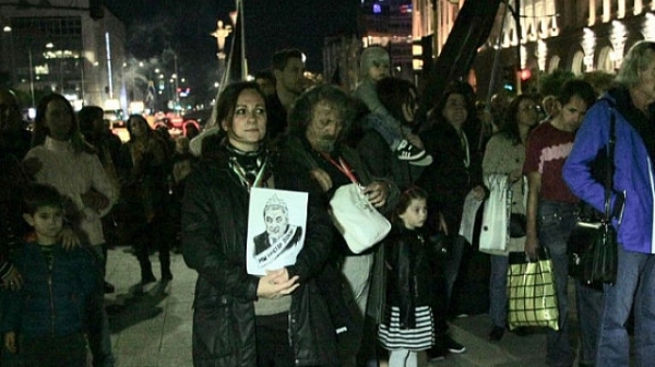Пореден протест на майките, 13 700 са се подписали за оставката на В. Сименов