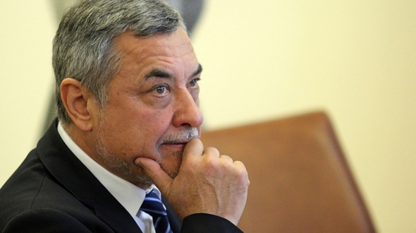 Валери Симеонов преизбран за лидер на НФСБ като при Тато, без „против“ и „въздържали“