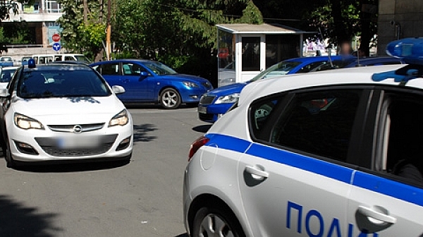 Жандармерия и полиция са блокирали Казанлък