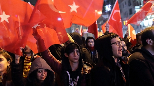 Австрия анулира двойното гражданство на установилите се в страната турци