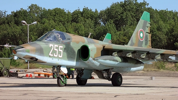 Властта хвърля 100 млн. за ремонта на Су-25 и 97,5 млн за осем МиГ-29