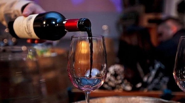 Виното вече не е главният помирител във френския парламент