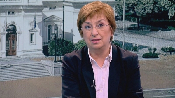 Е. Михайлова: Разочароващо е, че политиците  решавали за КТБ при липса на информация