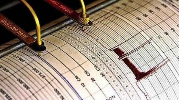 Над 700 души са ранени при земетресение в Китай