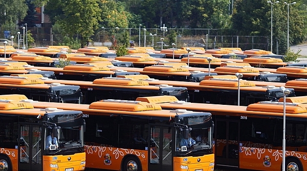На Възкресение автобуси през цялата нощ в София