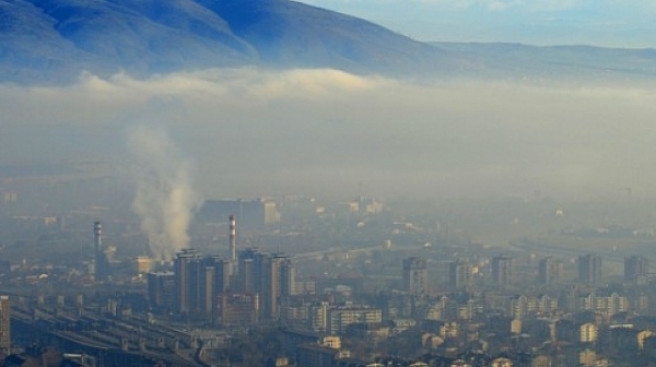 Демократична България: Има ли отговор на екоминистъра към ЕК за  замърсяването на въздуха?