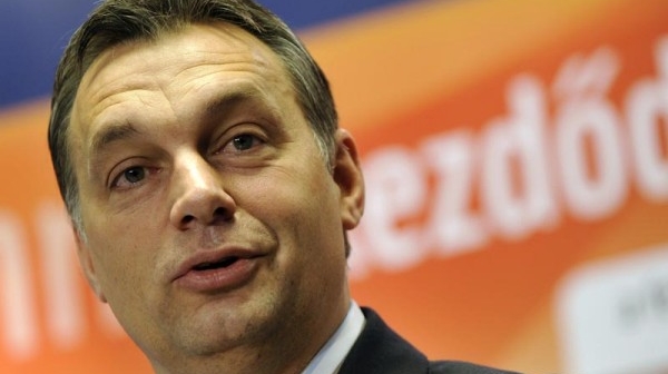 Орбан обвини ЕК, че прокарва план на Сорос за заливане на Европа с имигранти