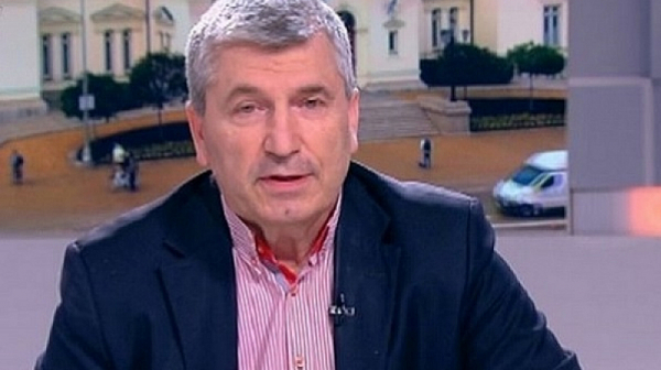 Илиян Василев: Борисов избра да подкрепя Пеевски вместо електората си