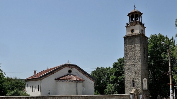 Църковна служба срещу проклятие на 90 години беше отслужена в Самораново